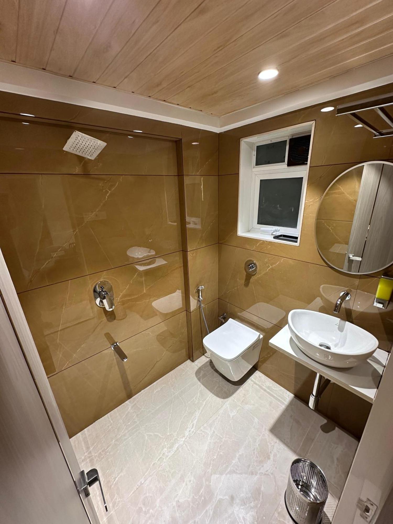 Hotel Spencer-Navi Mumbai Ngoại thất bức ảnh
