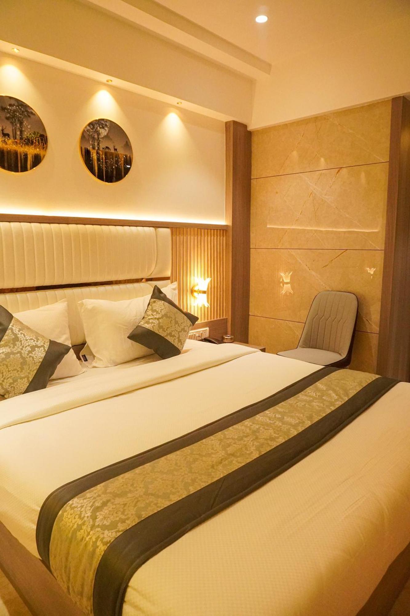 Hotel Spencer-Navi Mumbai Ngoại thất bức ảnh