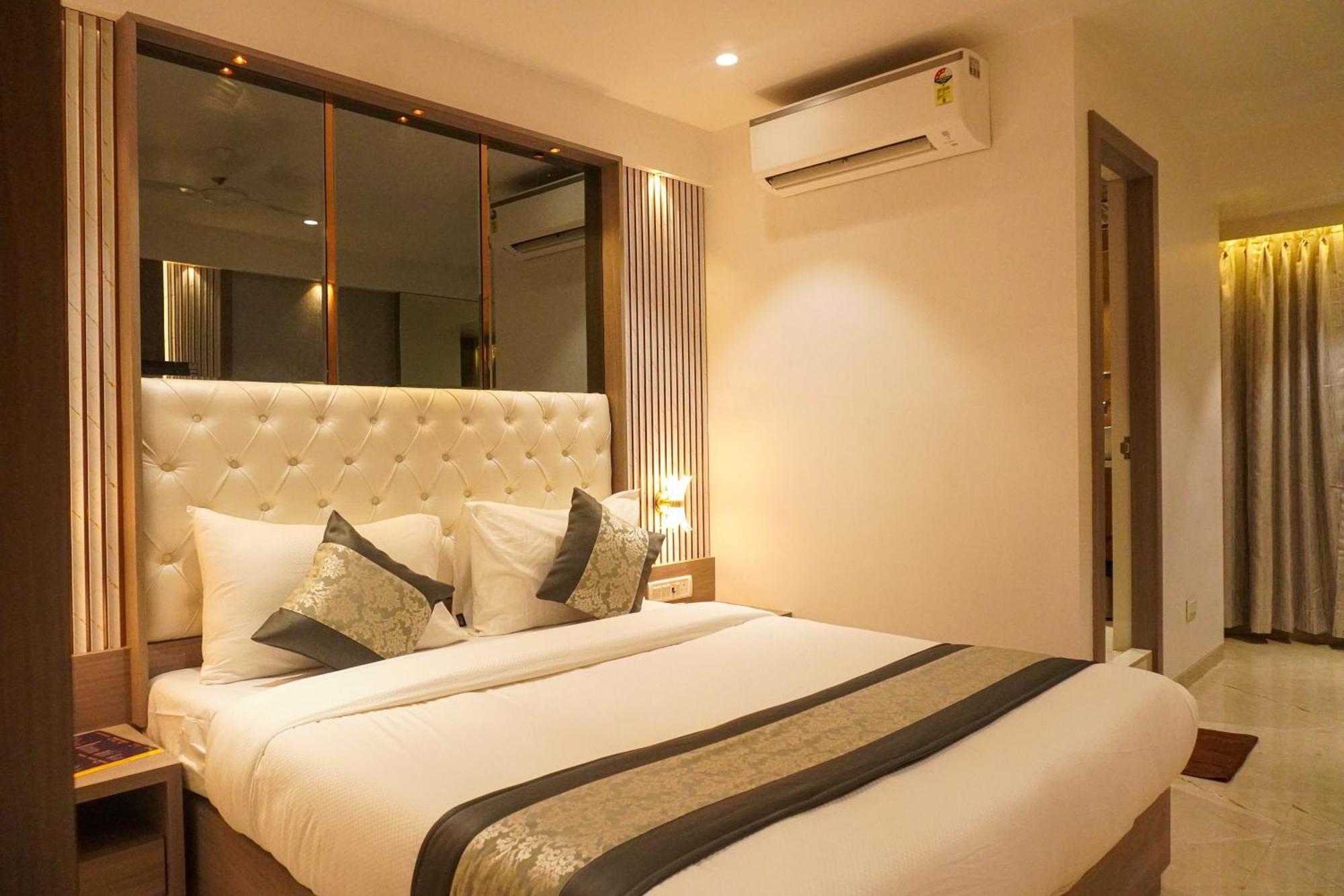 Hotel Spencer-Navi Mumbai Ngoại thất bức ảnh